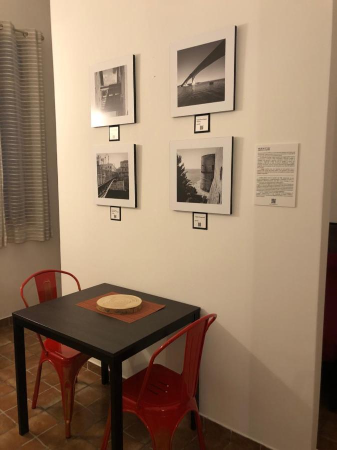 טאראנטו Downtown Lodge Museum מראה חיצוני תמונה